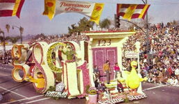 1971 roses float