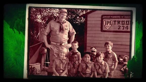 TheMuppets-(2011)-Walter&Gary-JPA-Troop274