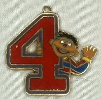 Femic 4th birthday pendant.jpg (593 KB)