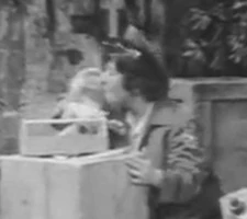 Charlotte Rae (Molly) & Prairie DawnSesame Street Episode 0401