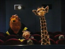 Giraffe at Woodland Valley Cinema in Bear in the Big Blue House "Welcome to Woodland Valley"