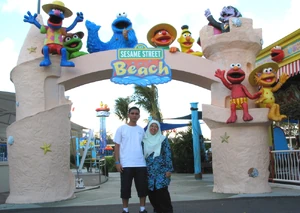 Sesame-street-beach-1