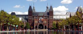 Rijksmuseum Amsterdam 名曲集 File:Rijksmuseum Amsterdam 1.jpg - Wikimedia Commons