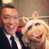 Joe Zee with Miss Piggy