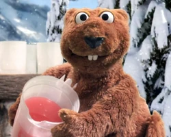 woodchuck in Super Grover 2.0: Lemonade Stand