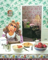 Piggy guide at home.jpg (1.17 MB)