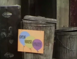 0148OpenHousePartySign.jpg (78 KB) Episode 0148