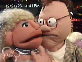 Chip & a whatnotMuppets Tonight episode 201