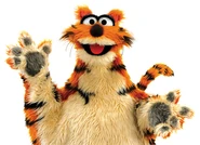 Halum-smaller.jpg (119 KB)