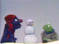 KermitGrover-Snowman.jpg (88 KB) SnowmanSesame Street Kermit & Grover sketch