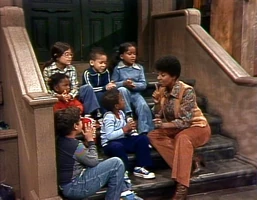 1186h.jpg (343 KB) "My Little Game"