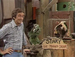 1367f.jpg (169 KB) Episode 1367