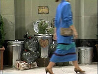Michael Elizabeth HustonCandy Cane Lane pedestrian Sesame Street Episode 2269[5]