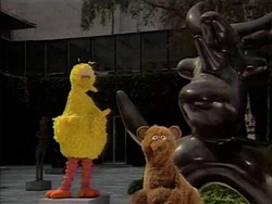 BigBird.statue
