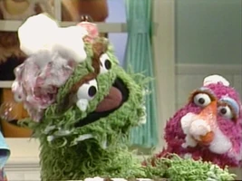 "Do De Rubber Duck" (ensemble cast song)