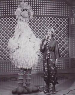 Big Bird and Dinah Shore