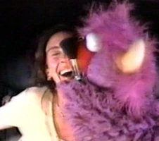 Julia Roberts & Two-Headed MonsterThe Rosie O'Donnell Show