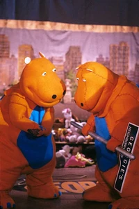 D414-GeorgieFight5.jpg (61 KB)