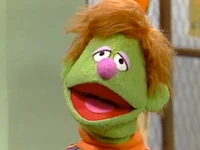 DwayneAMBoy.jpg (139 KB) DwaynePerformer: Kevin Clash Anything Muppet: Green