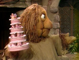 Schleich figures as wedding cake toppers.