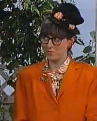 Shining Time Station: Schemer PresentsMs. Smith "How to be Smart" (video, 1993)