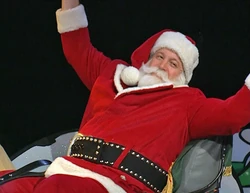 Kevin-James.Santa