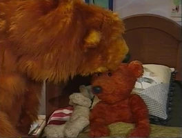 Bear & Ojo"To Clean or Not to Clean"