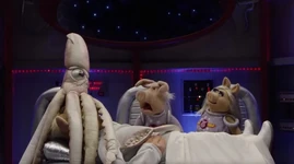 PigsInSpace-Squid.jpg (65 KB) A space squid attack in "Guess Who's Coming to Dinner."