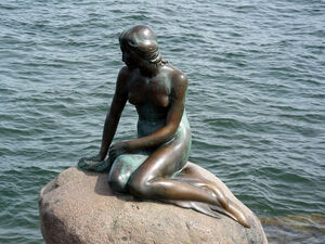 Mermaid statue copenhagen