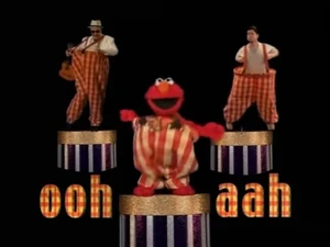 DancewithSmartypantsElmo