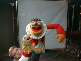 Lewzealandspace.jpg (137 KB)