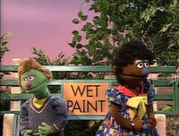 ”Wet Paint Sign“