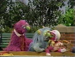 Natasha & IngridSesame Street Episode 3625