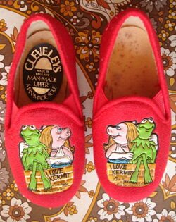marts Kan Bage Muppet slippers (Cleveleys) | Muppet Wiki | Fandom