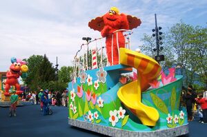 Sesame place parade 2012 murray