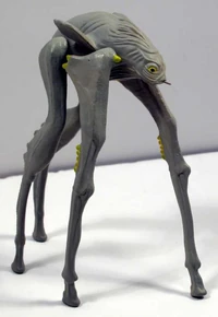Dark Crystal Figures - Landstrider.jpg (41 KB)