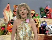 Petula02.jpg (24 KB)