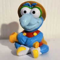 Baby Gonzo as Little Boy Blue