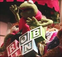 Macy's windows 2002 w.jpg (60 KB)