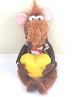 Nanco Rizzo plush-cheese heart