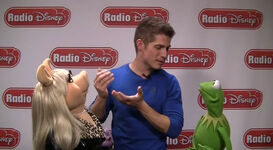 November 17, 2011Kermit and Miss Piggy on Radio Disney