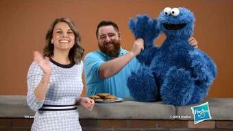 Hasbro cookie monster top