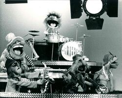 Electric Mayhem TMS 202