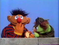 Ernie and Bert: Apple Mystery (First: Episode 0137)