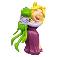 Miss Piggy hugging Kermit 12cm