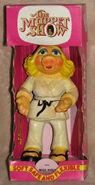 Miss Piggy in karate outfit