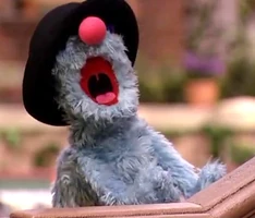 hat-wearing monster in Episode 3986