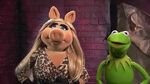 Kermit and Piggy Wish Sky Movies Happy Birthday