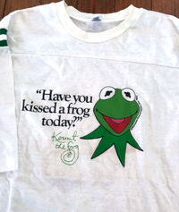 Artex kermit shirt 2