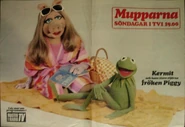 Rosteriradiotvpromoposter.jpg (57 KB) Promotional poster from the magazine, to remind that "The Muppet Show" airs Sundays at 19:00 on SVT1